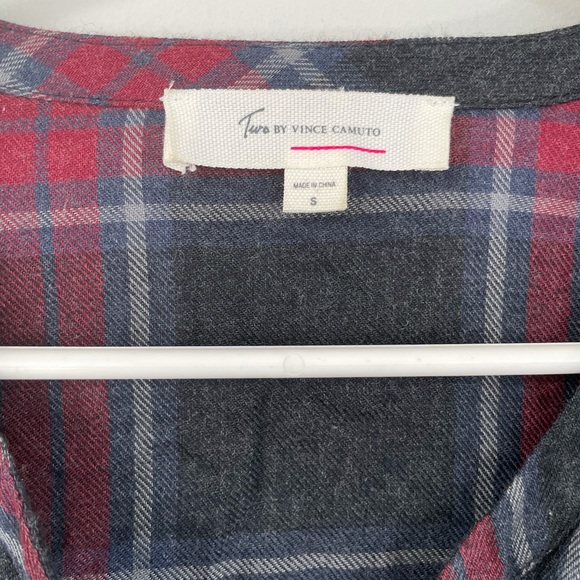 Vince Camuto S Plaid Ruffle V-neck Top - Picture 4 of 6